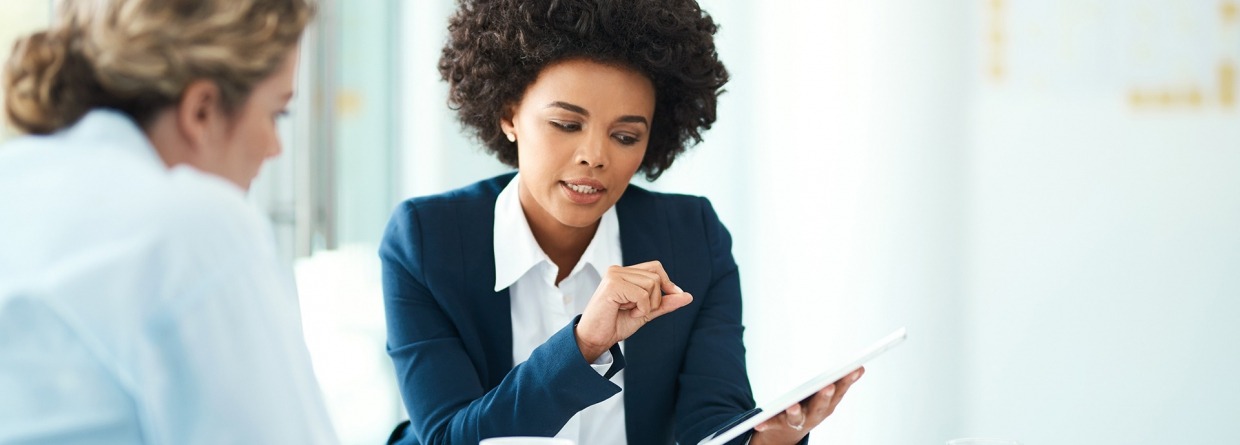 Ik kan u zeggen precies hoeveel u in aanmerking voor..Zuid-Afrika, Advocaat - Juridisch beroep, Afrikaanse etniciteit, Interview - Evenement, Juridisch systeem, schade zakelijk, employee benefits, overleg, bespreking, wkr, werkkostenregeling